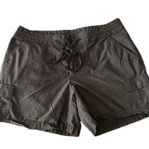 Columbia Gray Cargo Shorts Size 14